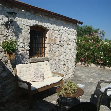 Trullo Piervi *